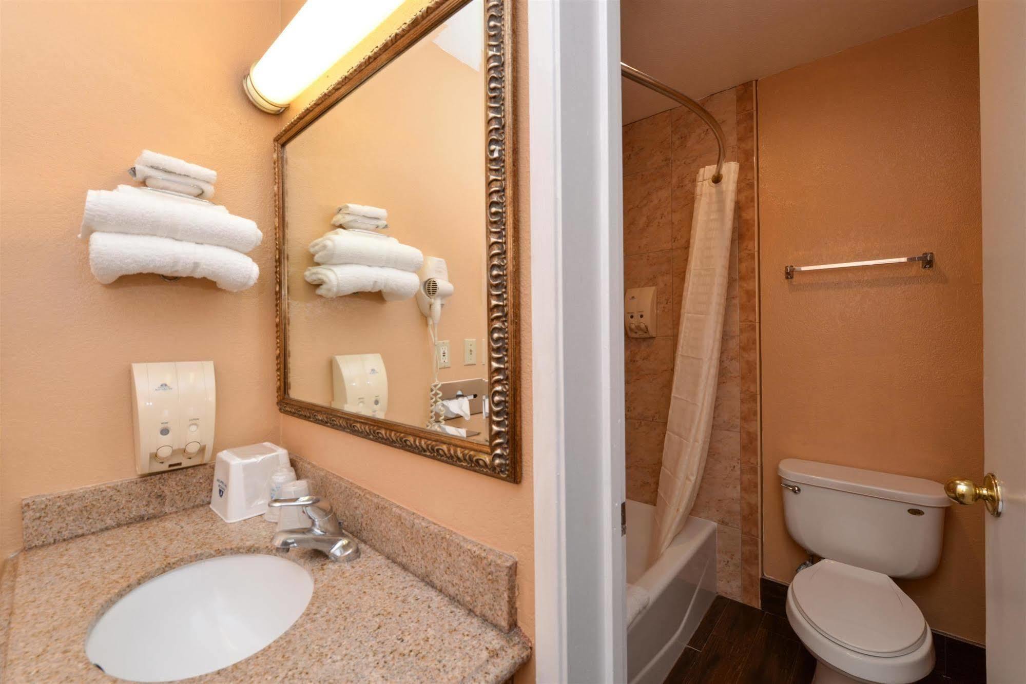 Americas Best Value Inn & Suites-East Bakersfield Luaran gambar